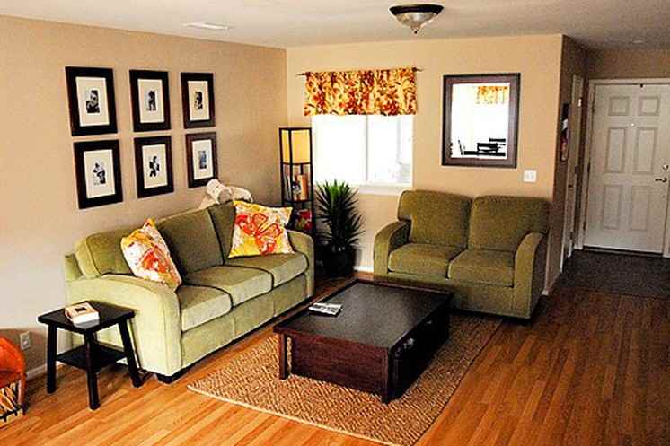 5793 Ceylon Street - Photo 2 of 7