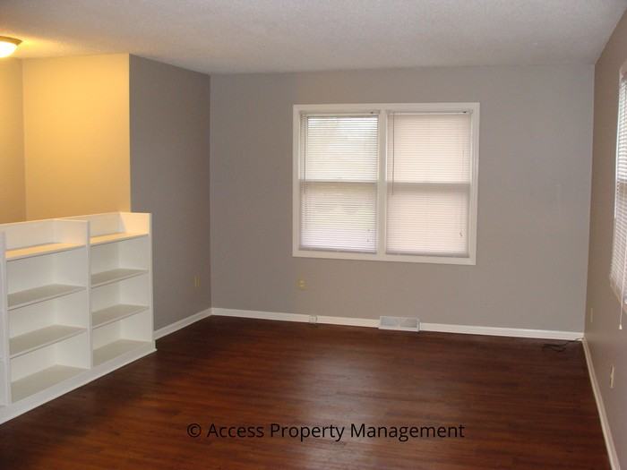 2691 Randall Ave NW - Photo 3 of 27