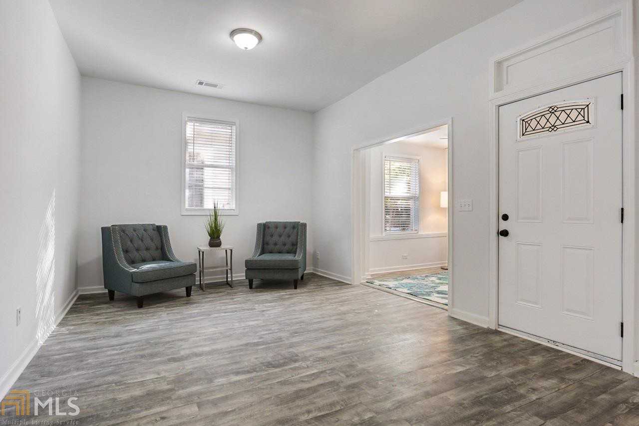 741 Dill Ave SW - Photo 2 of 36