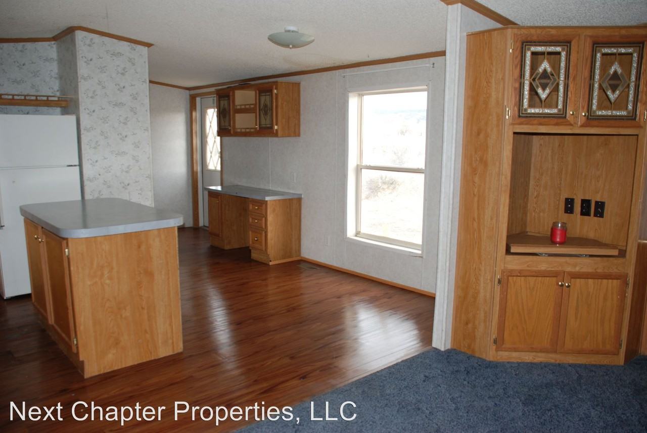 60363 Falcon Rd - Photo 2 of 11