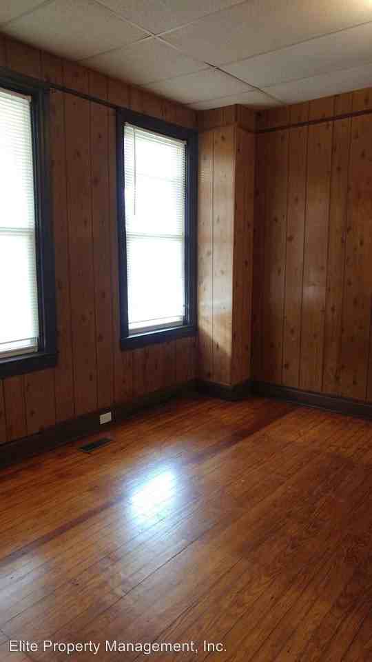 246 E Cottage Pl - Photo 3 of 16