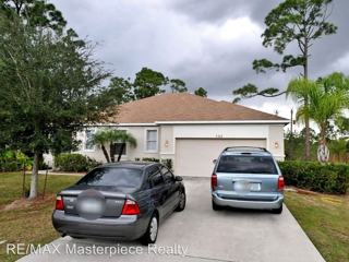 2292 Se Shipping Rd Port St Lucie Fl 34952 3 Bedroom House For