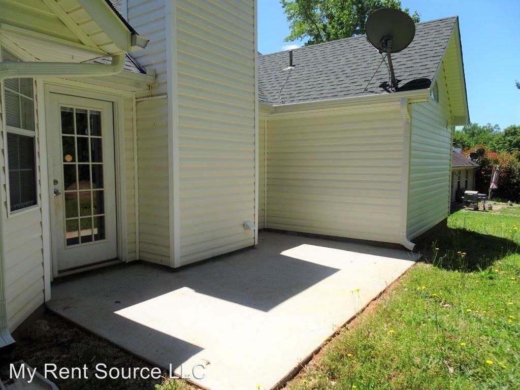 10 Evan Ct - Photo 3 of 13