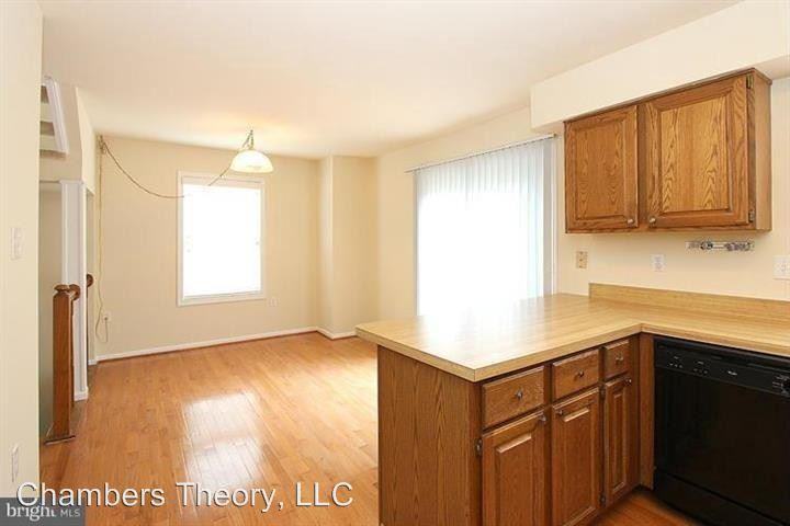 11956 Sentinel Point Ct - Photo 3 of 20