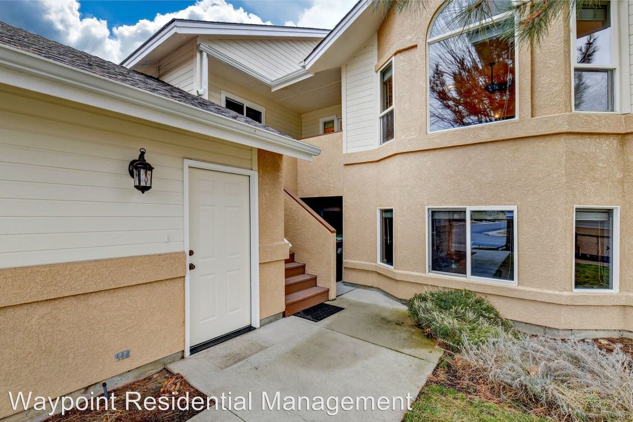 678 Granite Way - Photo 3 of 30