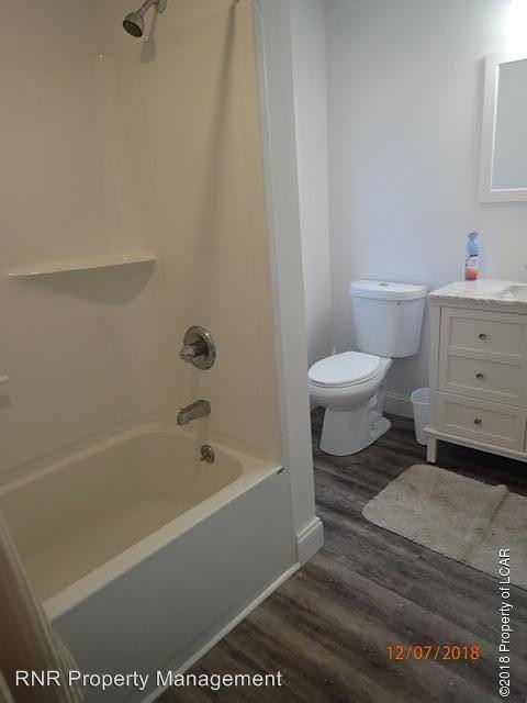 941 Main St - Photo 2 of 7