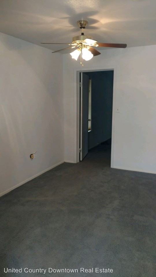 3765 Lucca Rd SW - Photo 3 of 11