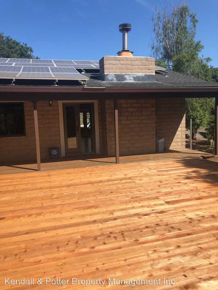 196 Coldbrook Ln - Photo 3 of 16