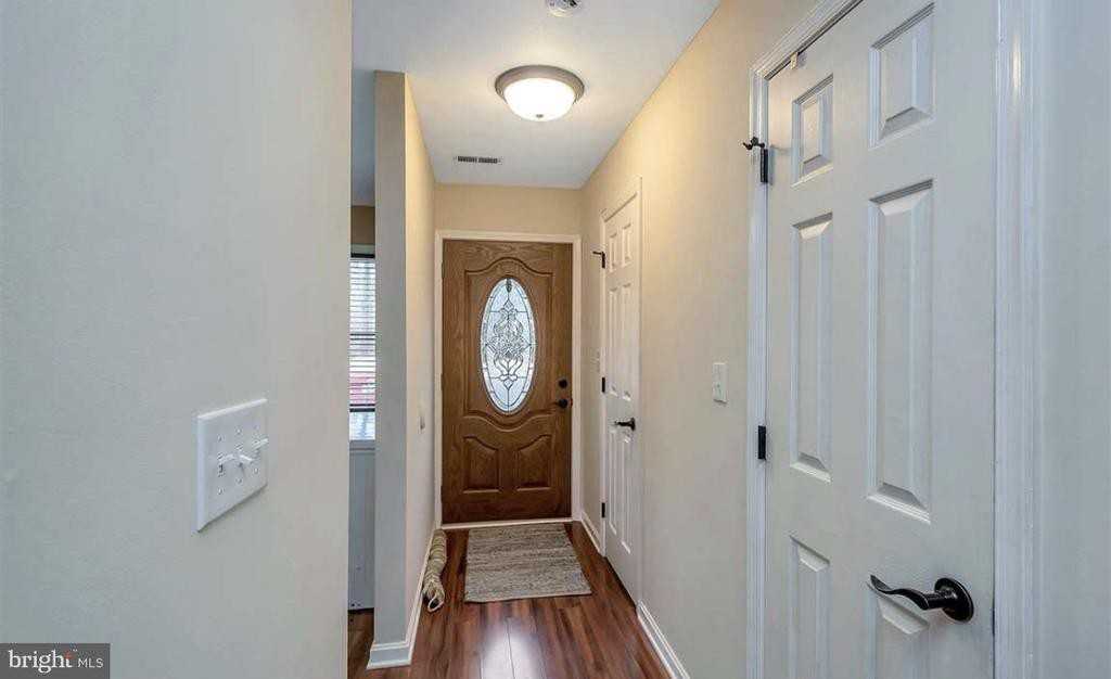 16370 Heritage Pines Cir - Photo 2 of 19