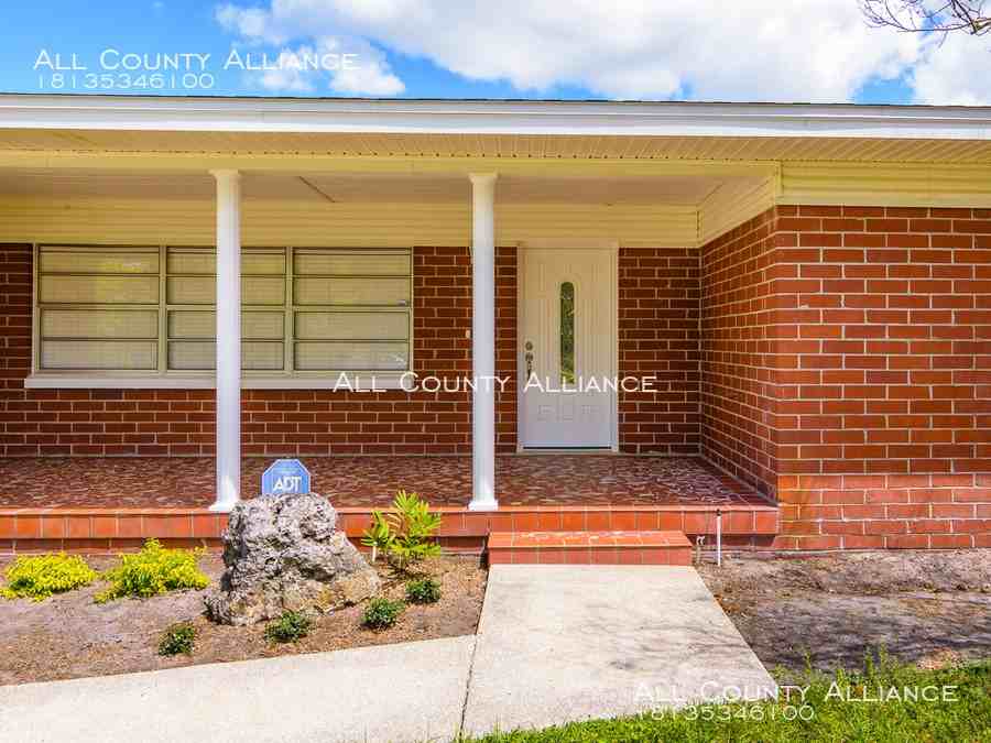 16109 W Lake Burrell Dr - Photo 3 of 35