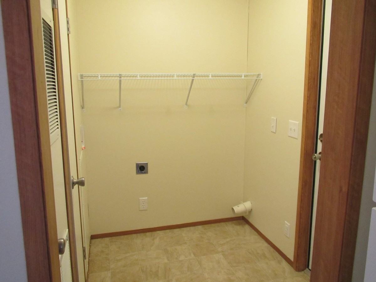 291 Bayview Rd - 55+ age qualified community - Photo 3 of 23