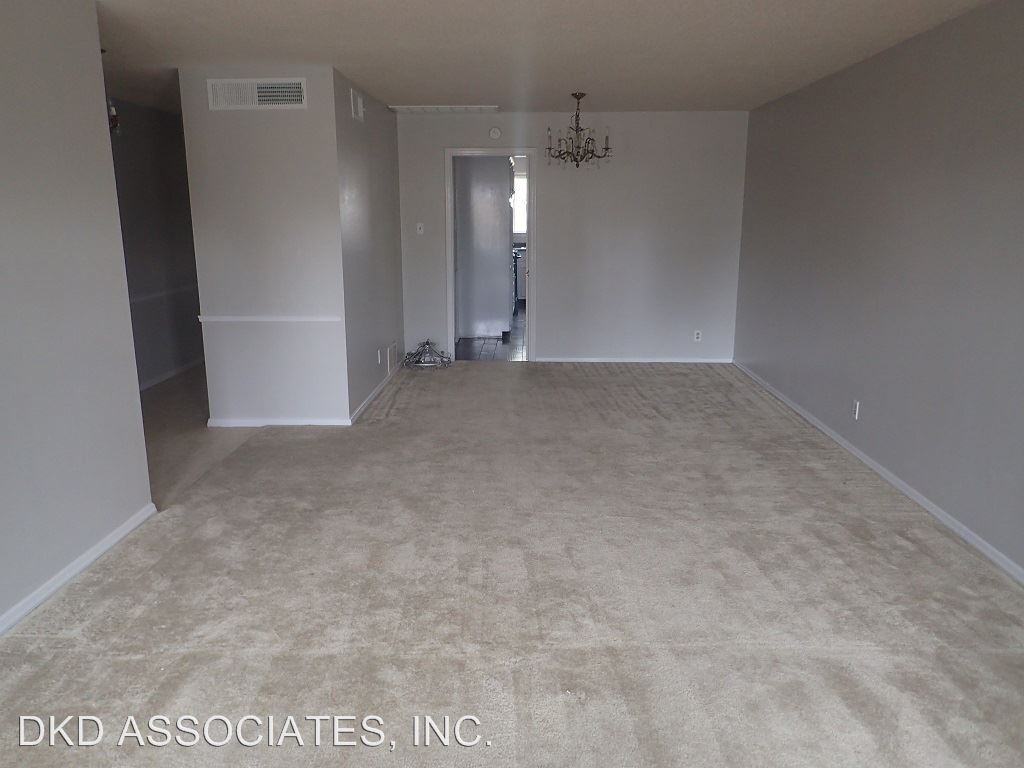 9160 Turrentine Dr - Photo 3 of 29