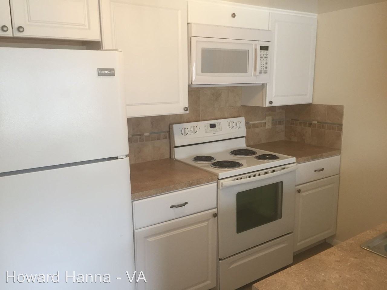 4025 Sloop Trail - Photo 3 of 20