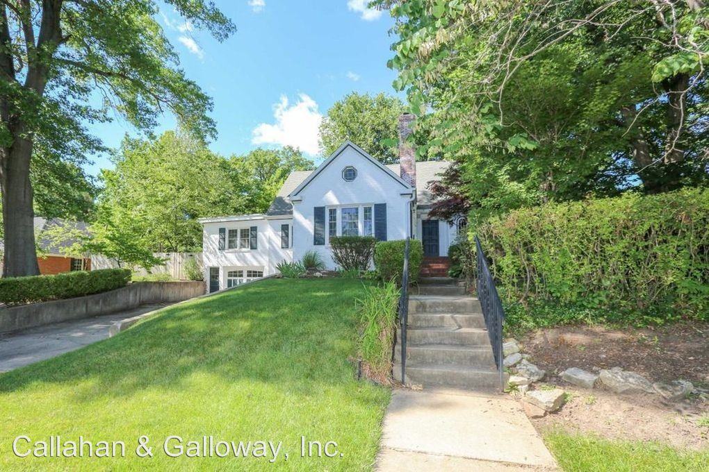 205 E Ridgeley Rd - Photo 2 of 8