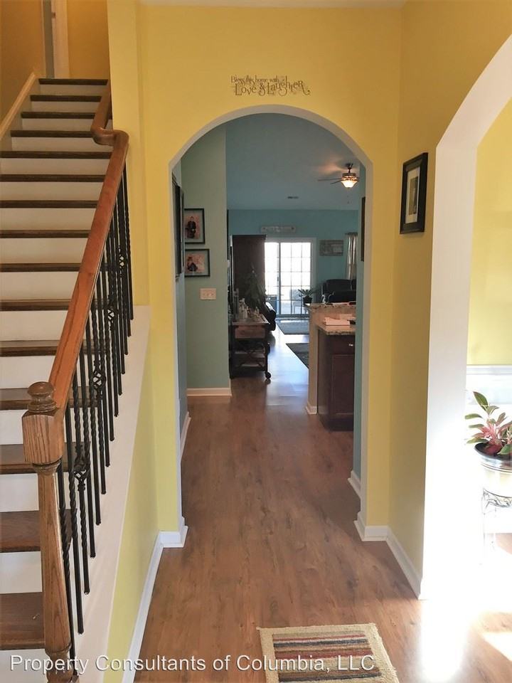 784 Kimsey Dr - Photo 2 of 19