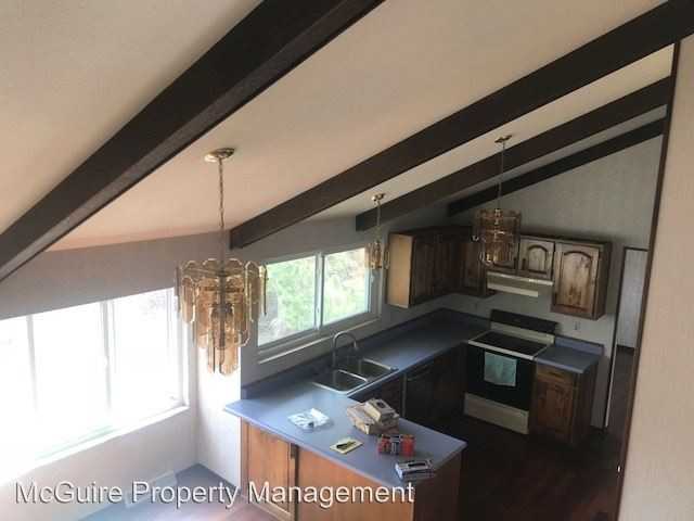 5636 S Kenton Ct - Photo 3 of 15