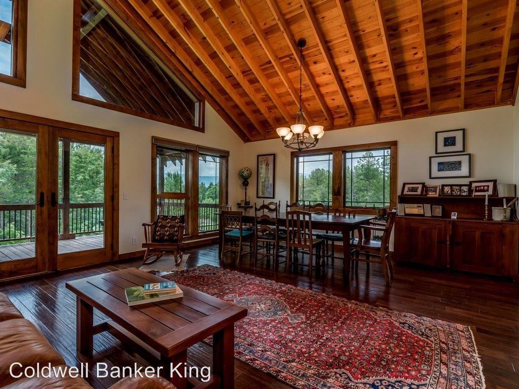 205 River Park Ln - Photo 3 of 15