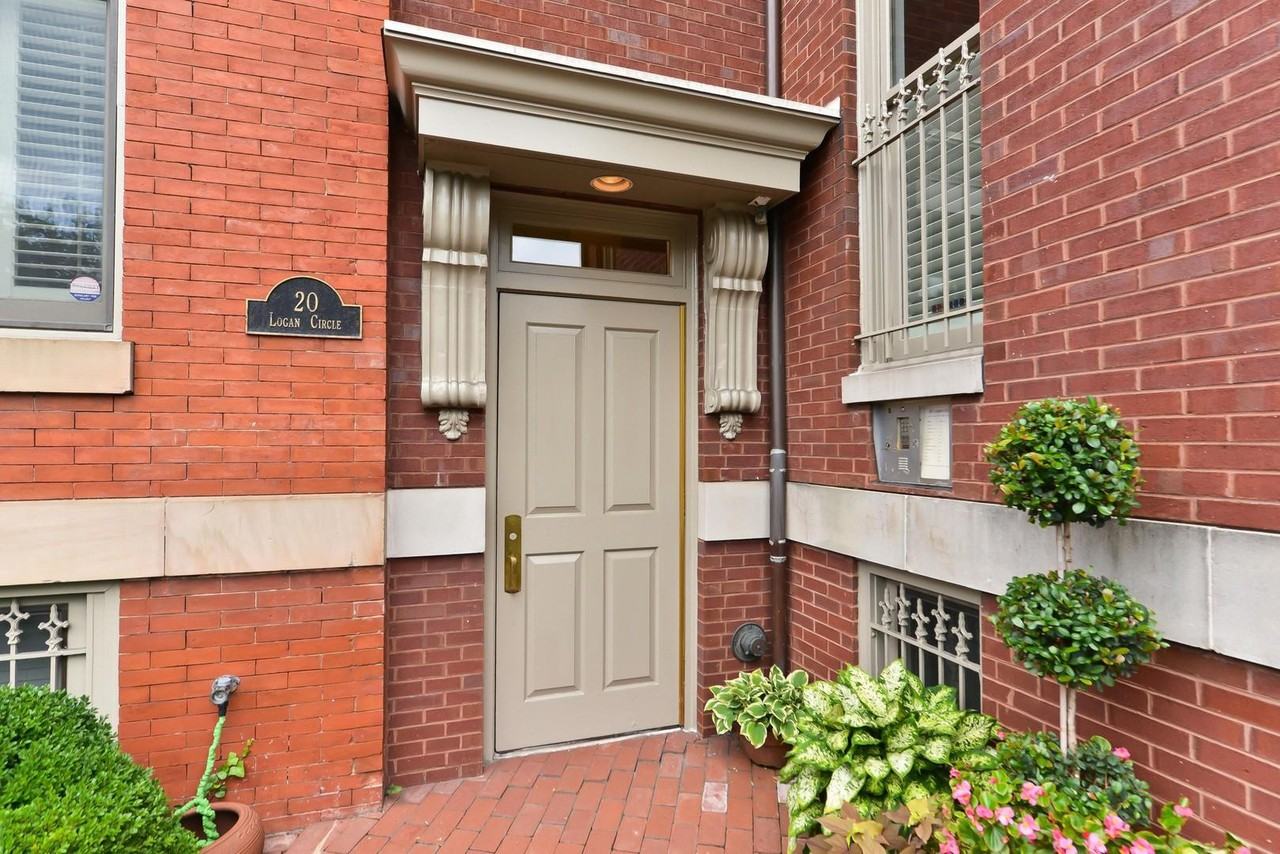 1120 Vermont Ave NW - Photo 2 of 23