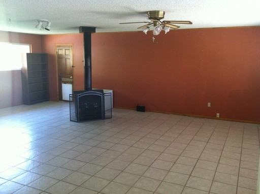 16850 Bradshaw Rd - Photo 2 of 6