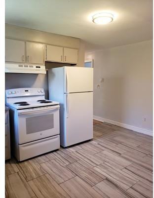 217 Mansfield Ave - Photo 3 of 7