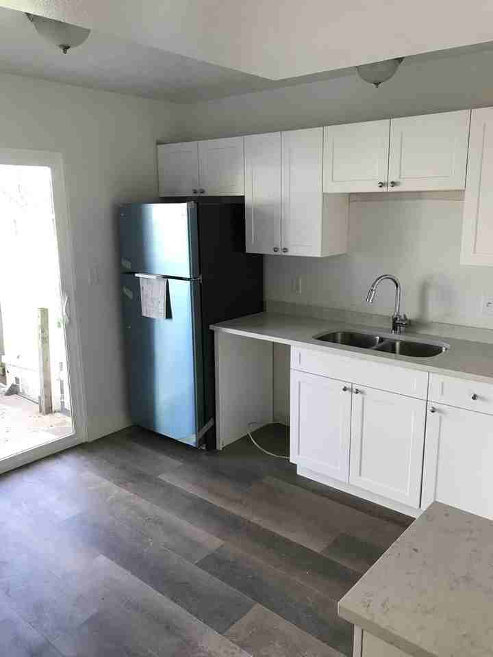 393 W 200 N - Photo 2 of 22
