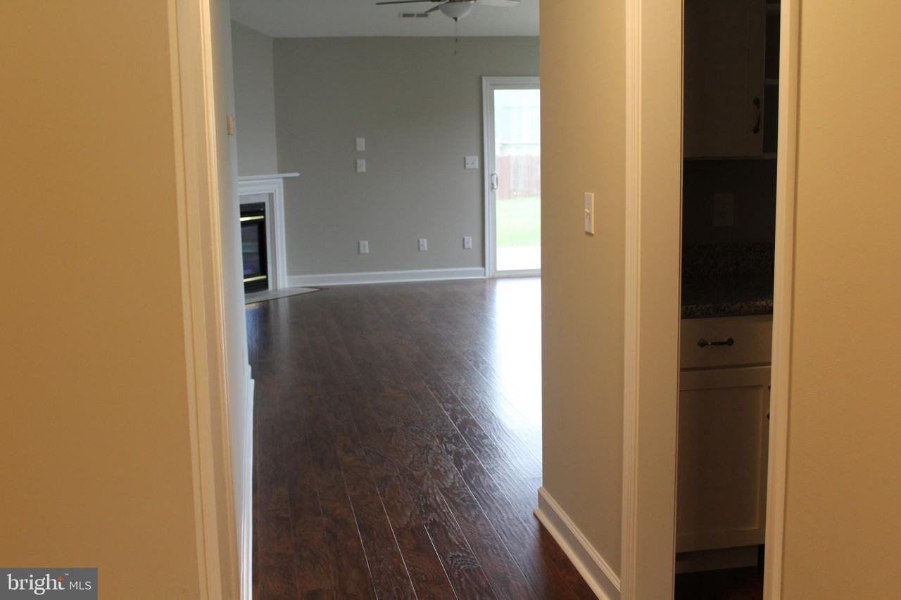 795 Ripplebrook Dr - Photo 3 of 25