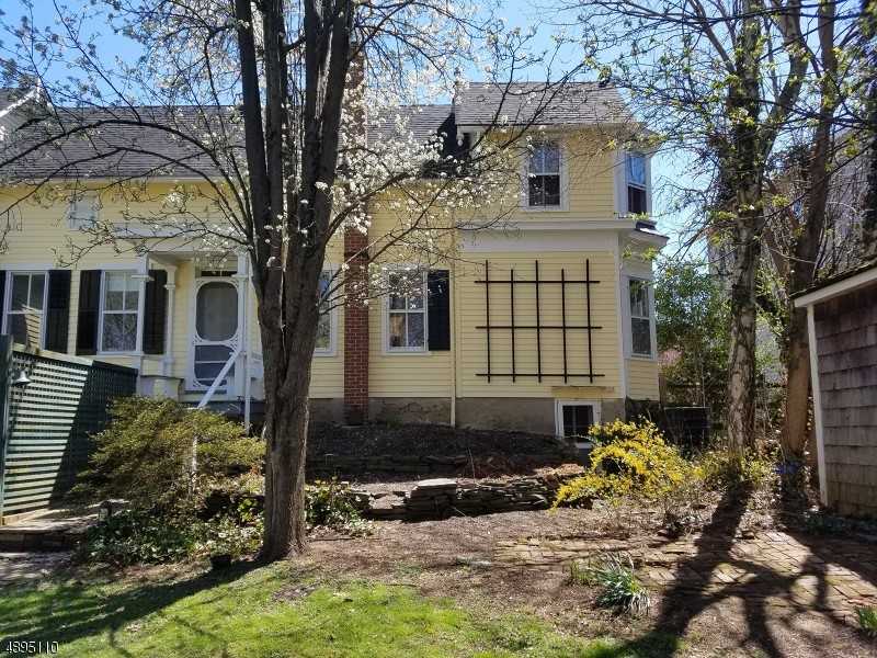 56 Main St - Photo 2 of 22