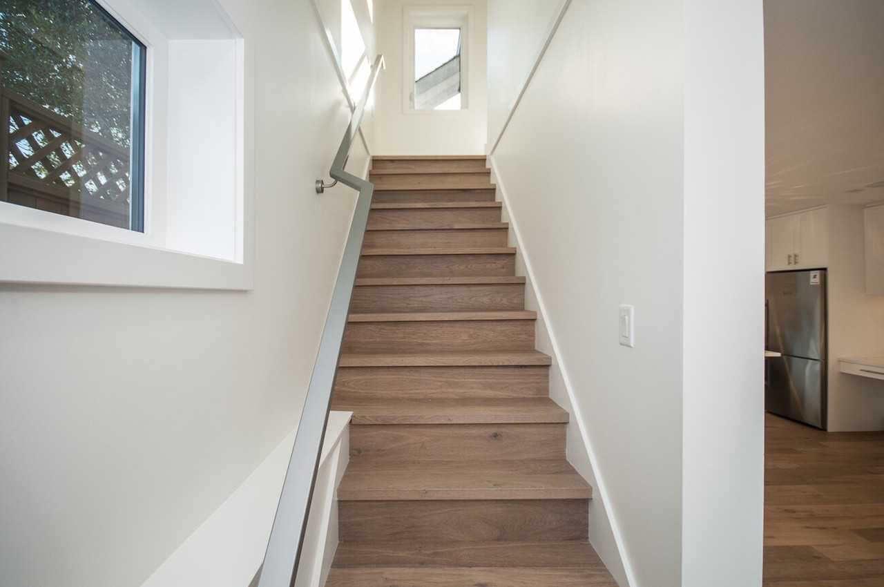 W 10th Ave - Photo 3 of 11