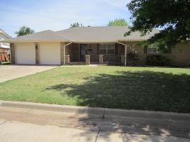 featured image of 2106 Bellaire Drive