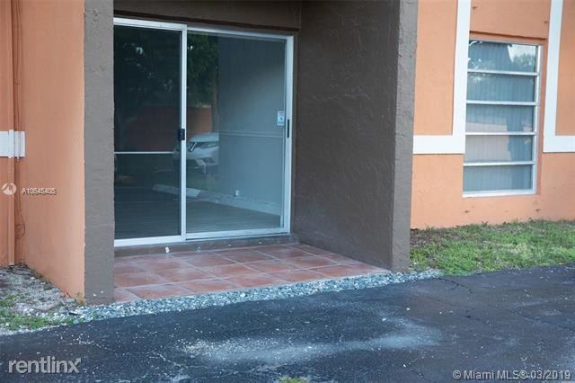 SUNSET PALMS EAST CONDO - Photo 2 of 16