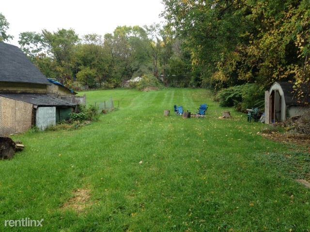 812 N River St - Photo 2 of 7