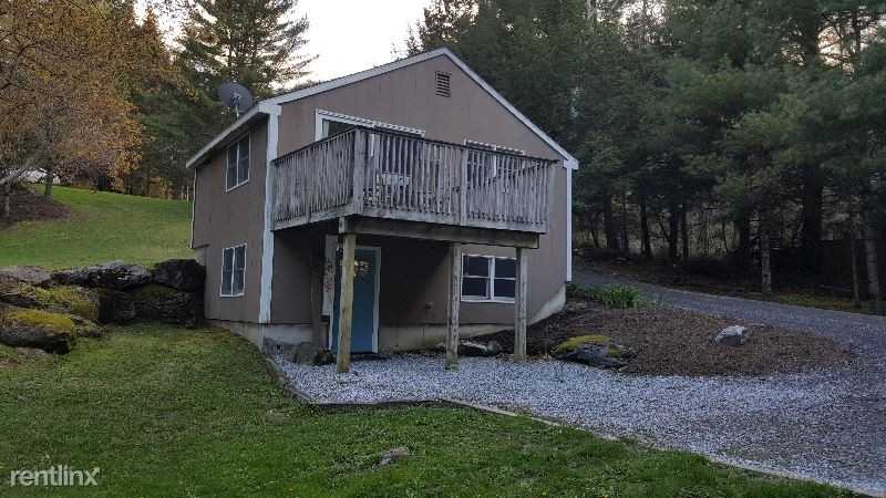 65 Main Street - Photo 3 of 7