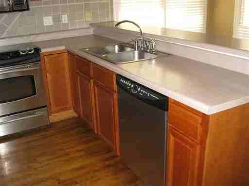 951 River Landing Dr - Photo 3 of 6