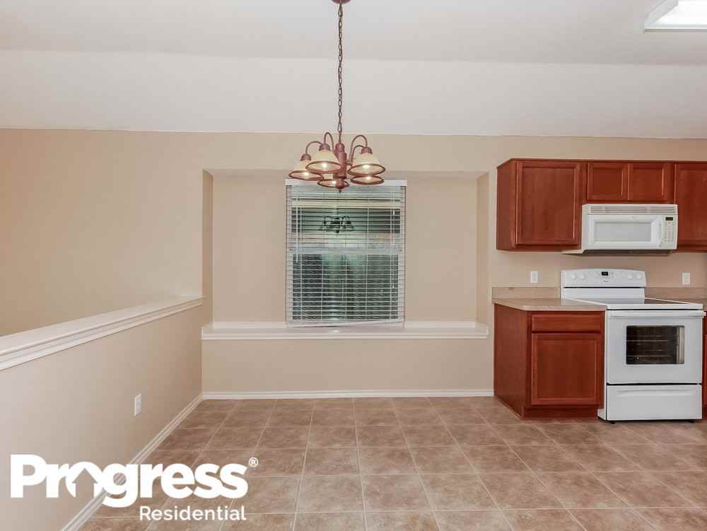 3405 Saint Vincent Rd - Photo 3 of 14