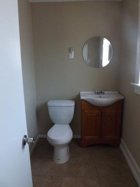 1558 Pine Ave - Photo 3 of 6