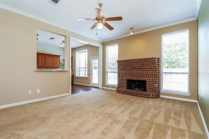 17 Brook Arbor Ct - Photo 3 of 15