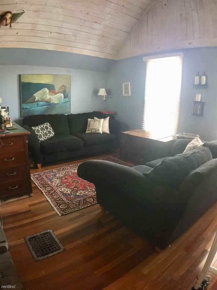 121 N 2nd St - Photo 3 of 12