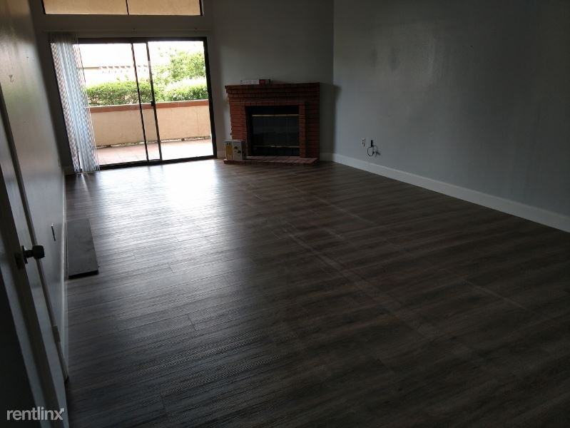 2806 Newcastle Way - Photo 2 of 2