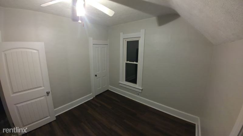 Hammond Ave - Photo 3 of 10