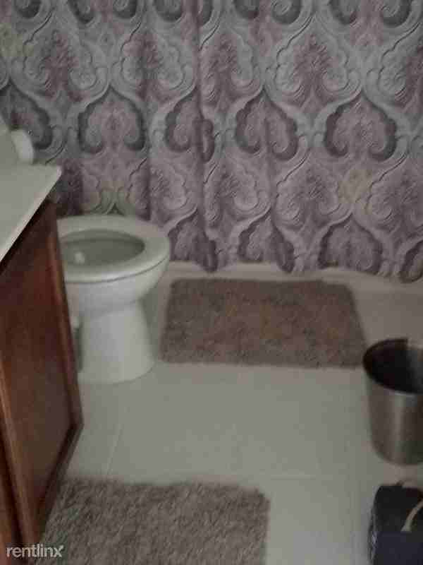 10400 Good Luck Rd - Photo 3 of 9