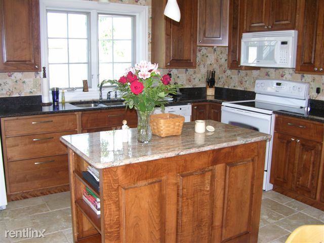 1008 River St - Photo 2 of 5