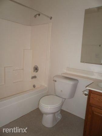 Courtney Pl 2 - Photo 3 of 5