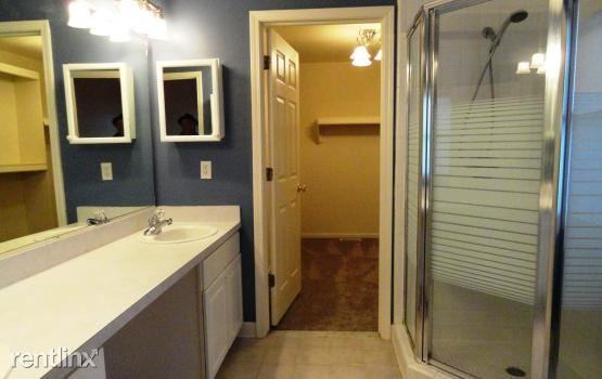 11270 E 14 Mile Rd - Photo 3 of 17