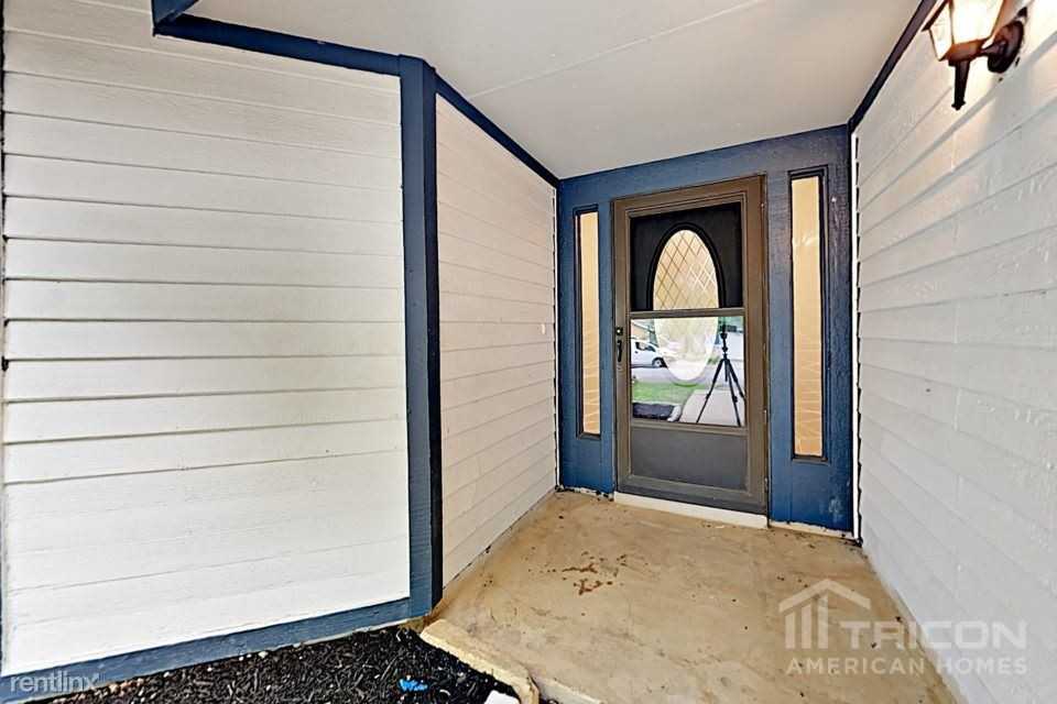 5409 Chestnut View Dr - Photo 3 of 13