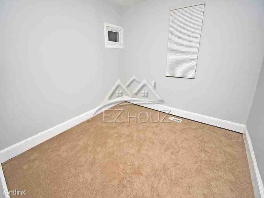 530 Winston Ave - Photo 2 of 12