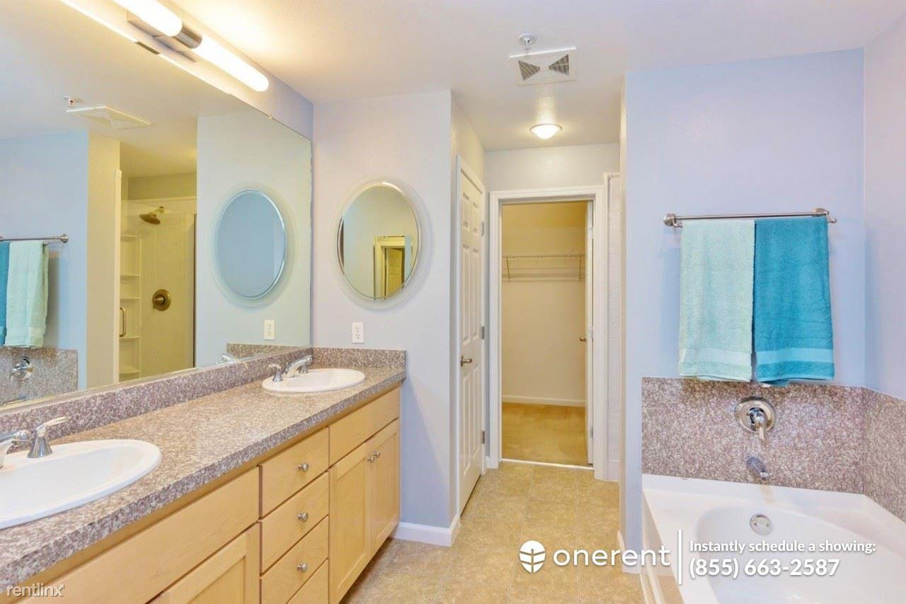 800 North 8th Street - Photo 2 of 14