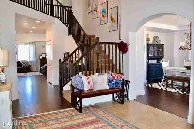 2133 W Shadow Wood Dr - Photo 2 of 26