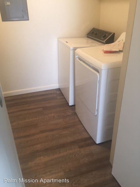 6549 N. Palm - Photo 2 of 11