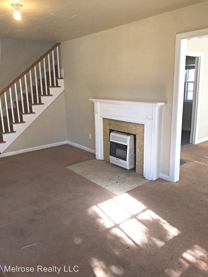 4504 N Miller Ave - Photo 2 of 14