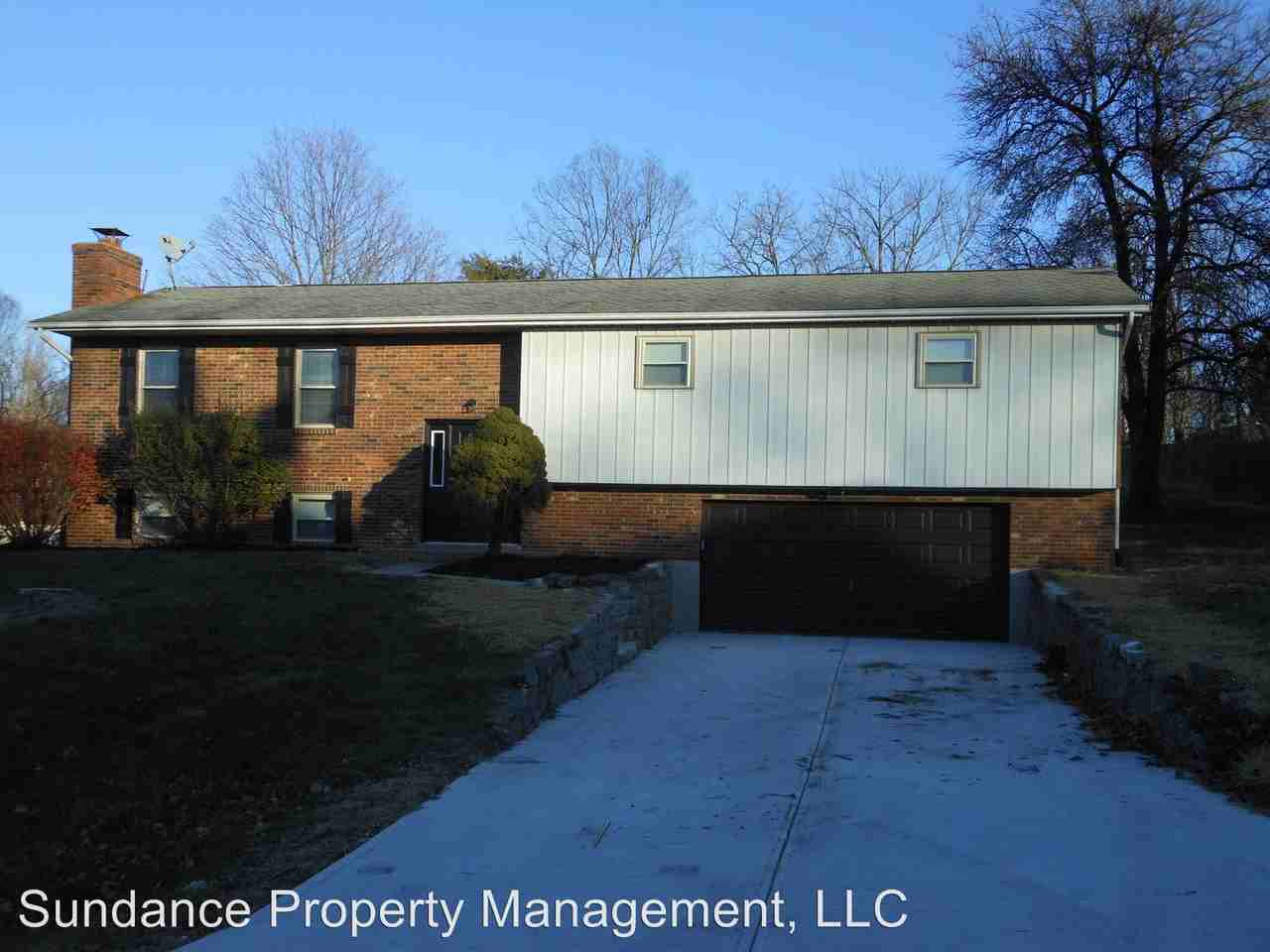 9032 Cascara Dr - Photo 2 of 15